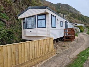 C15 Holiday Caravan Rental at The Sea Shanty Holiday Park near to Seaton - 2 Bedrooms - Sleeps 4